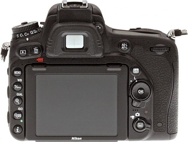 Nikon D750 rear