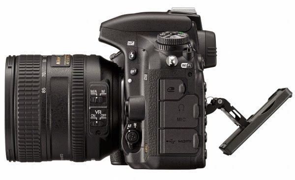 Nikon D750 side