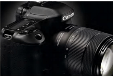 Canon has given the 80D a bulkier grip at the front and rear for better one-handed handling