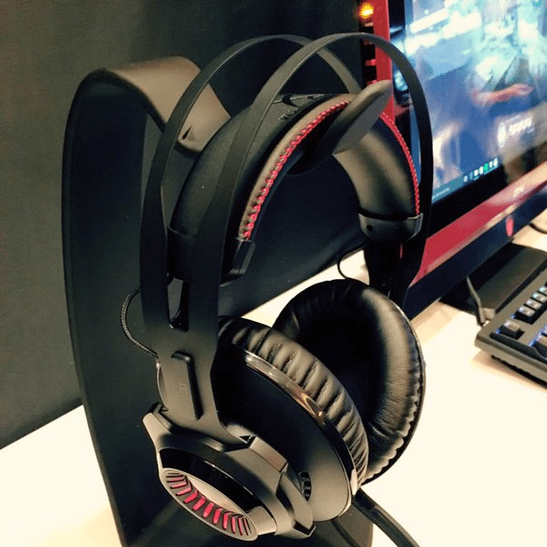 HyperX Cloud Revolver