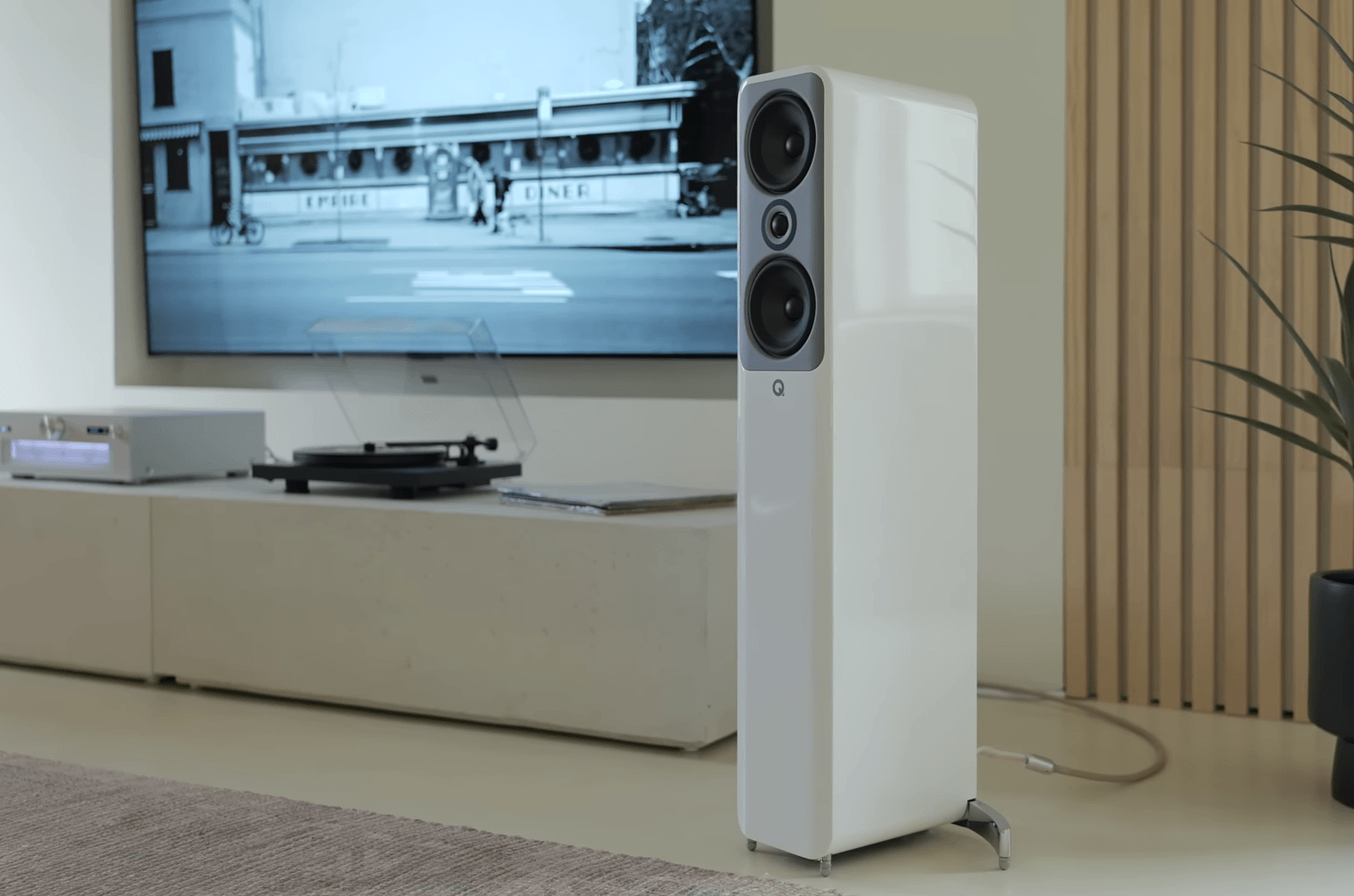 Q Acoustics 5040 loudspeaker