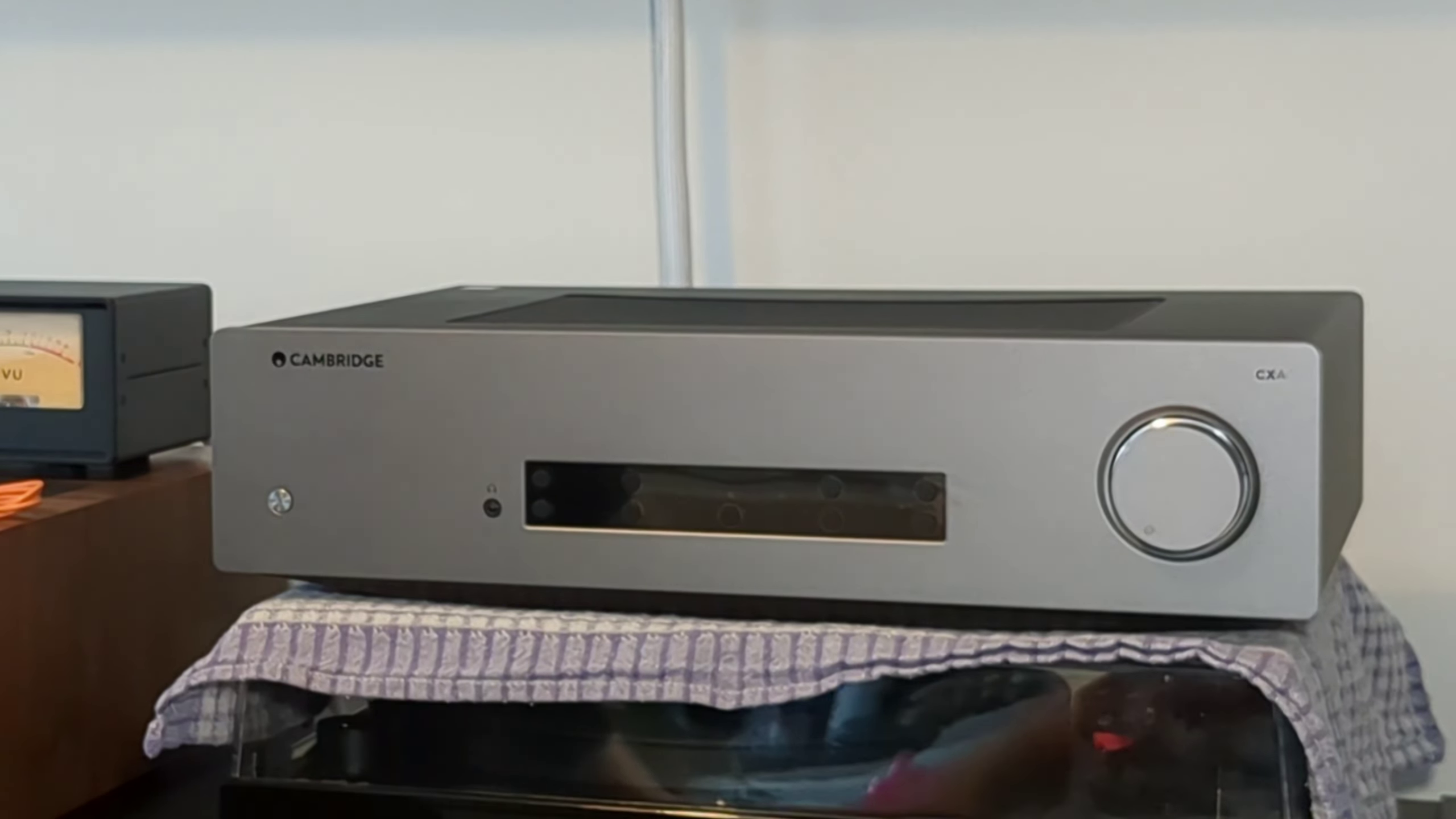 Cambridge Audio CXA81 Mk II front view