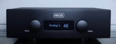 Hegel H400 front view