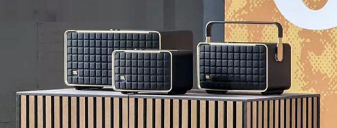 The JBL Authentics family consists of the smallest Authentics 200, the portable Authentics 300, and the largest Authentics 500.